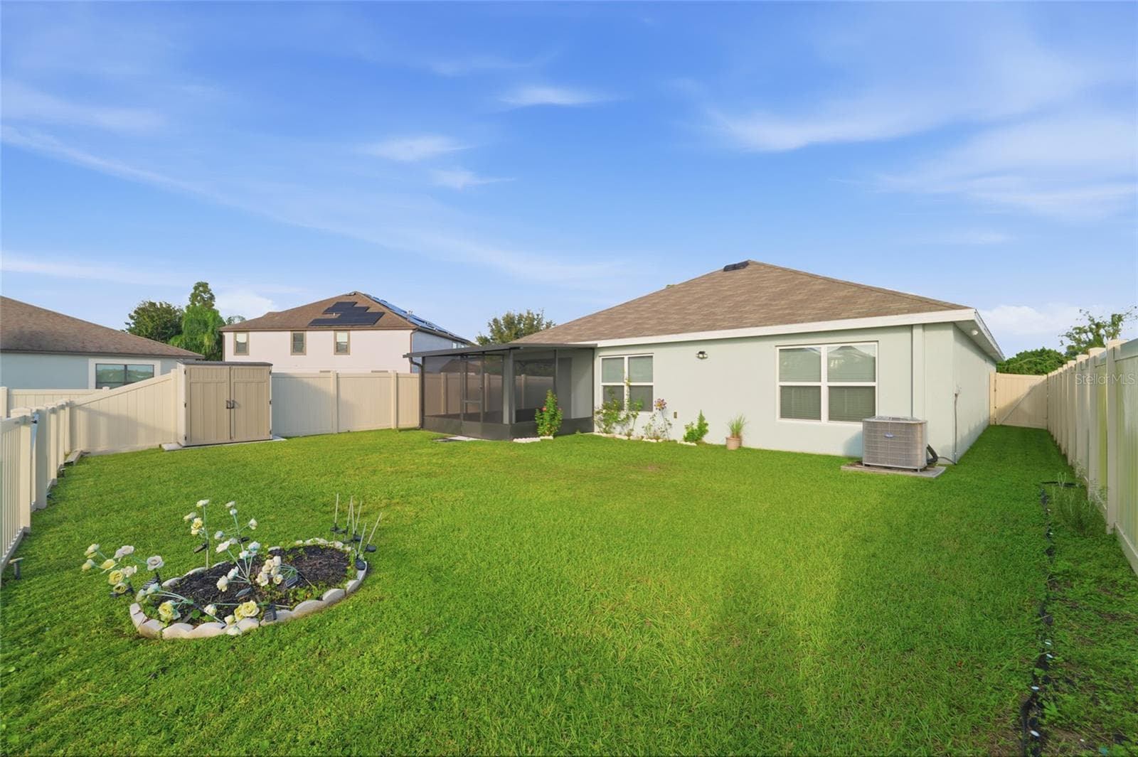 Single Family Residence at 11805 DOWNY BIRCH DR, RIVERVIEW, photo 33 of 45