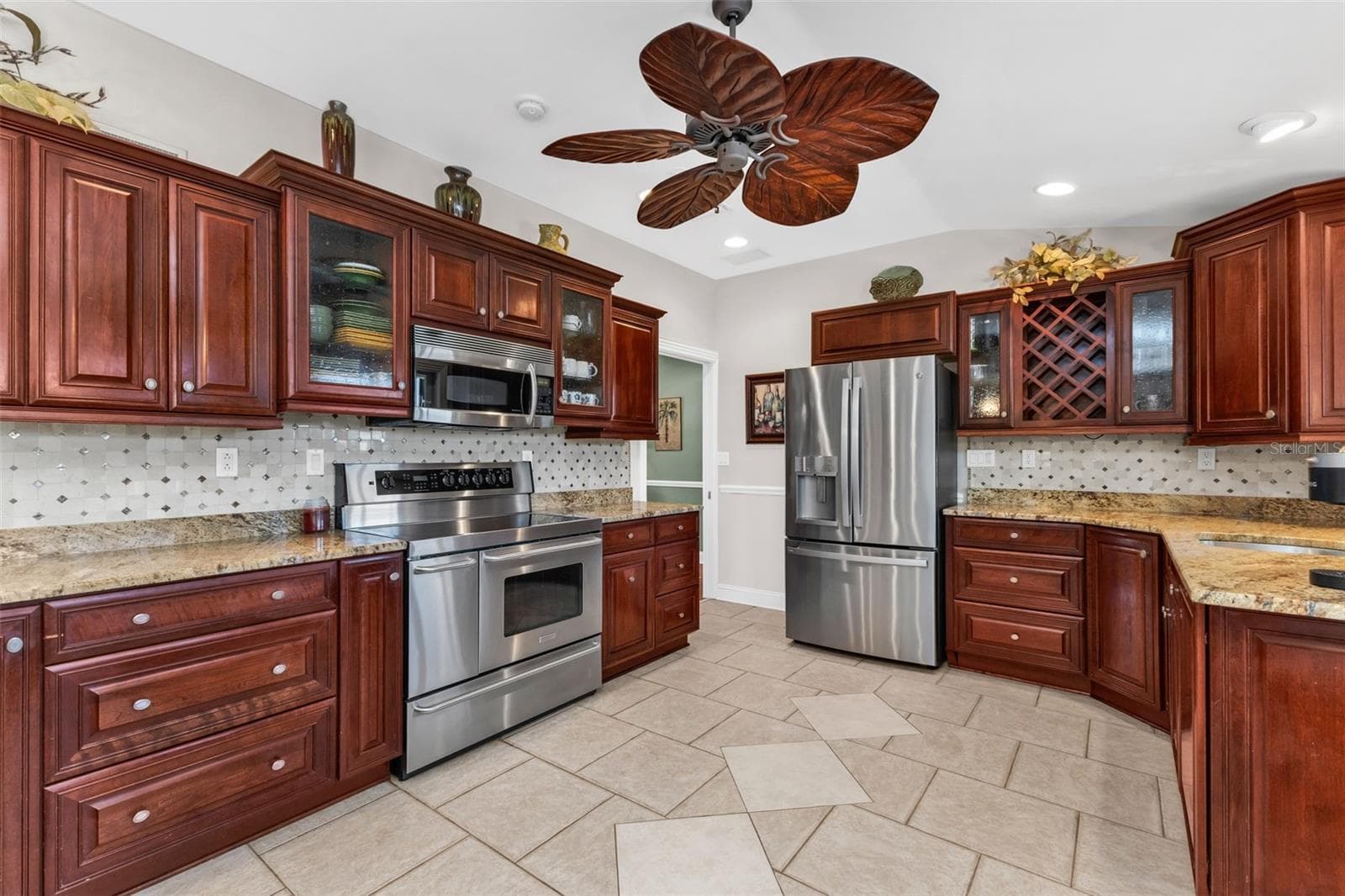 Single Family Residence at 84 OCEAN DR, PUNTA GORDA, photo 18 of 64