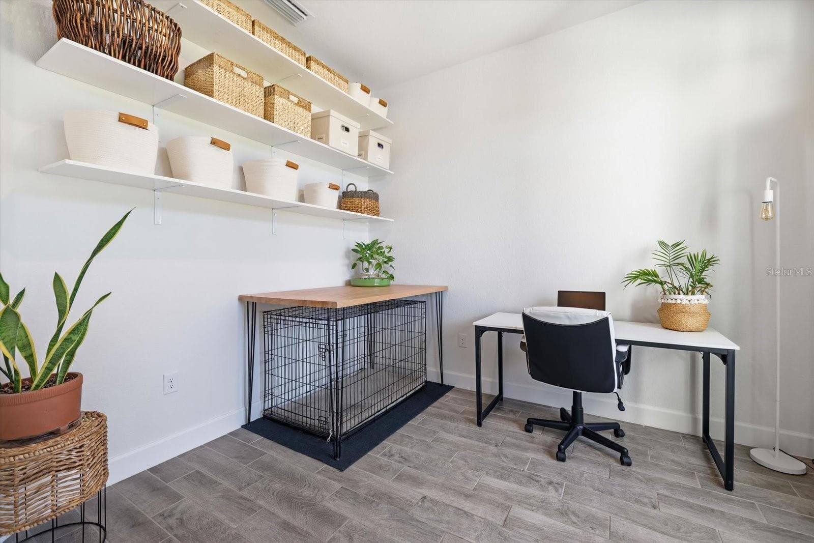 Office/Flex Room 2 - 300 FORDHAM RD, VENICE