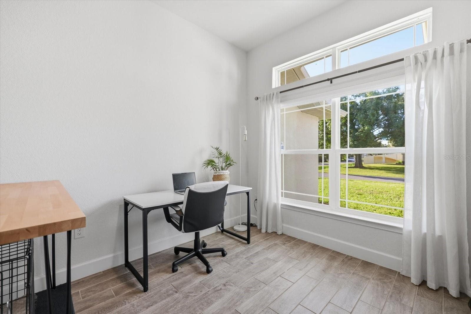Office/Flex Room 2 - 300 FORDHAM RD, VENICE