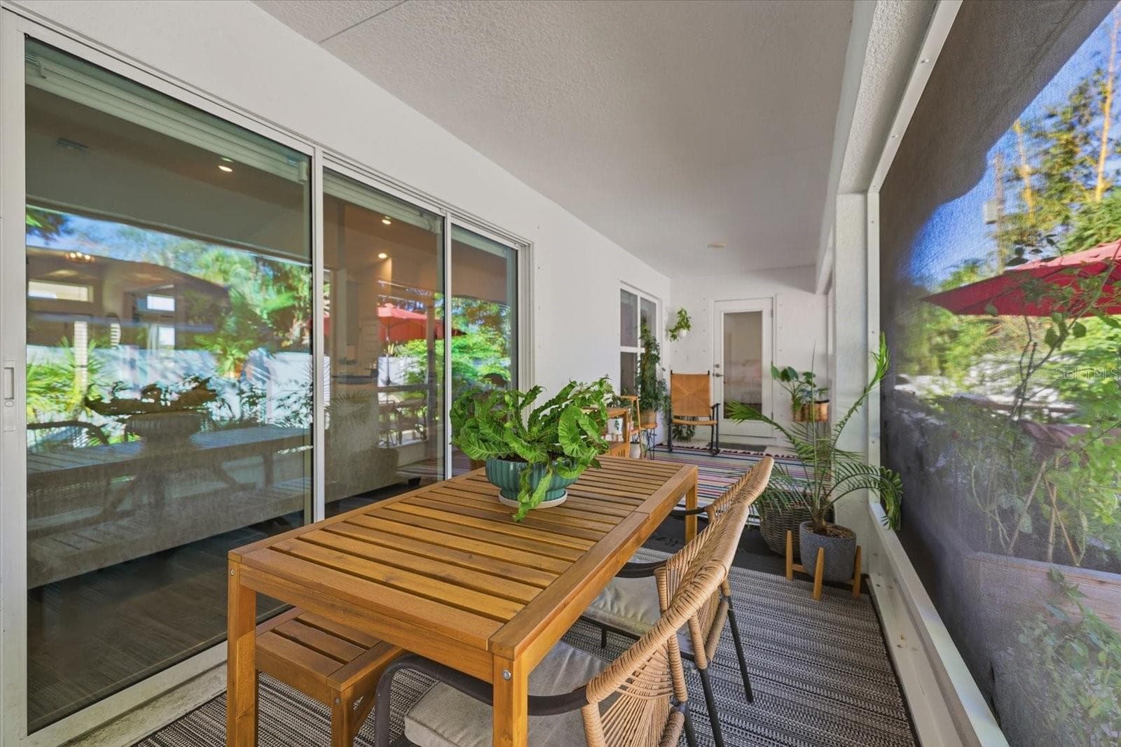 Single Family Residence at 300 FORDHAM RD, VENICE, photo 33 of 46