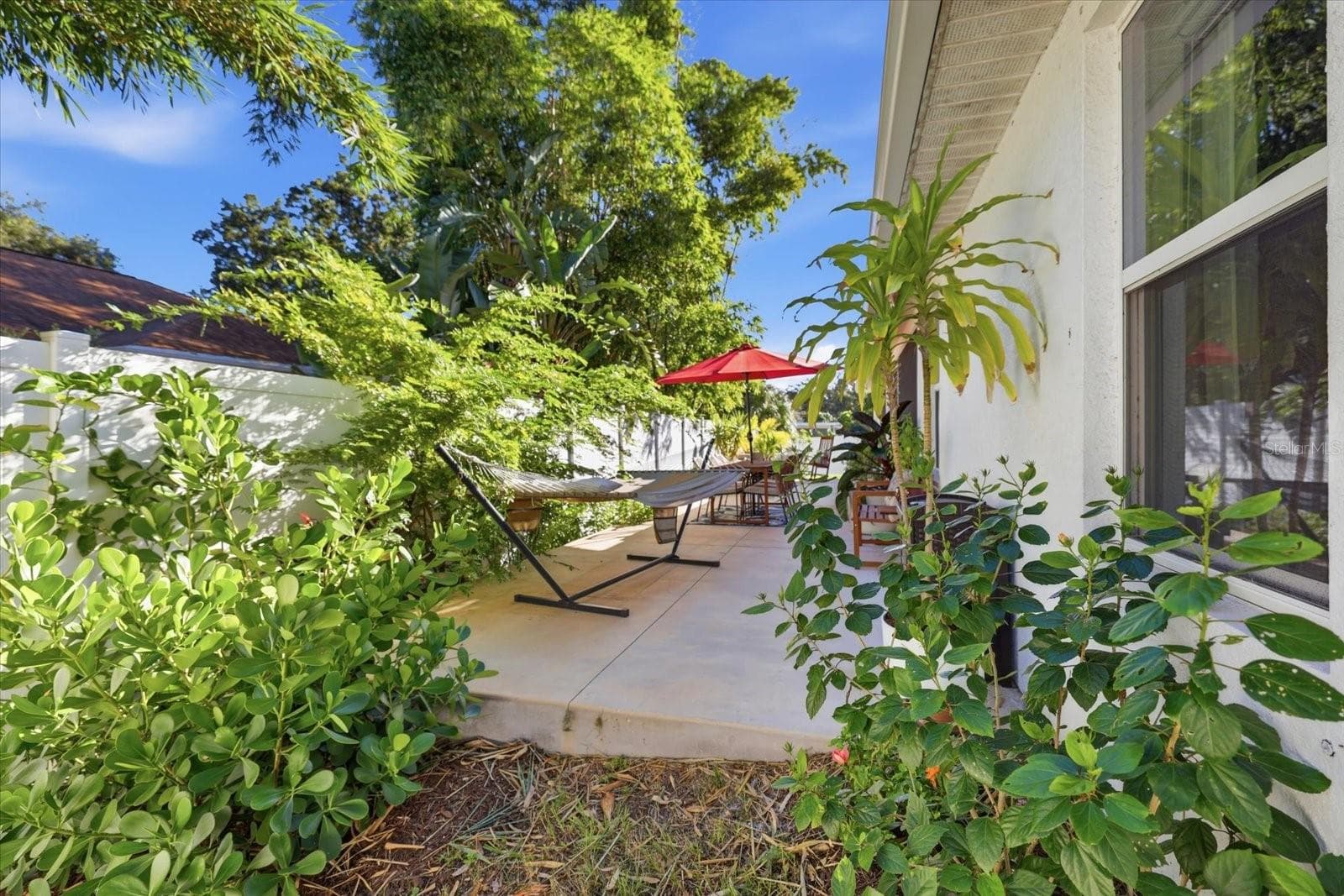 Single Family Residence at 300 FORDHAM RD, VENICE, photo 37 of 46