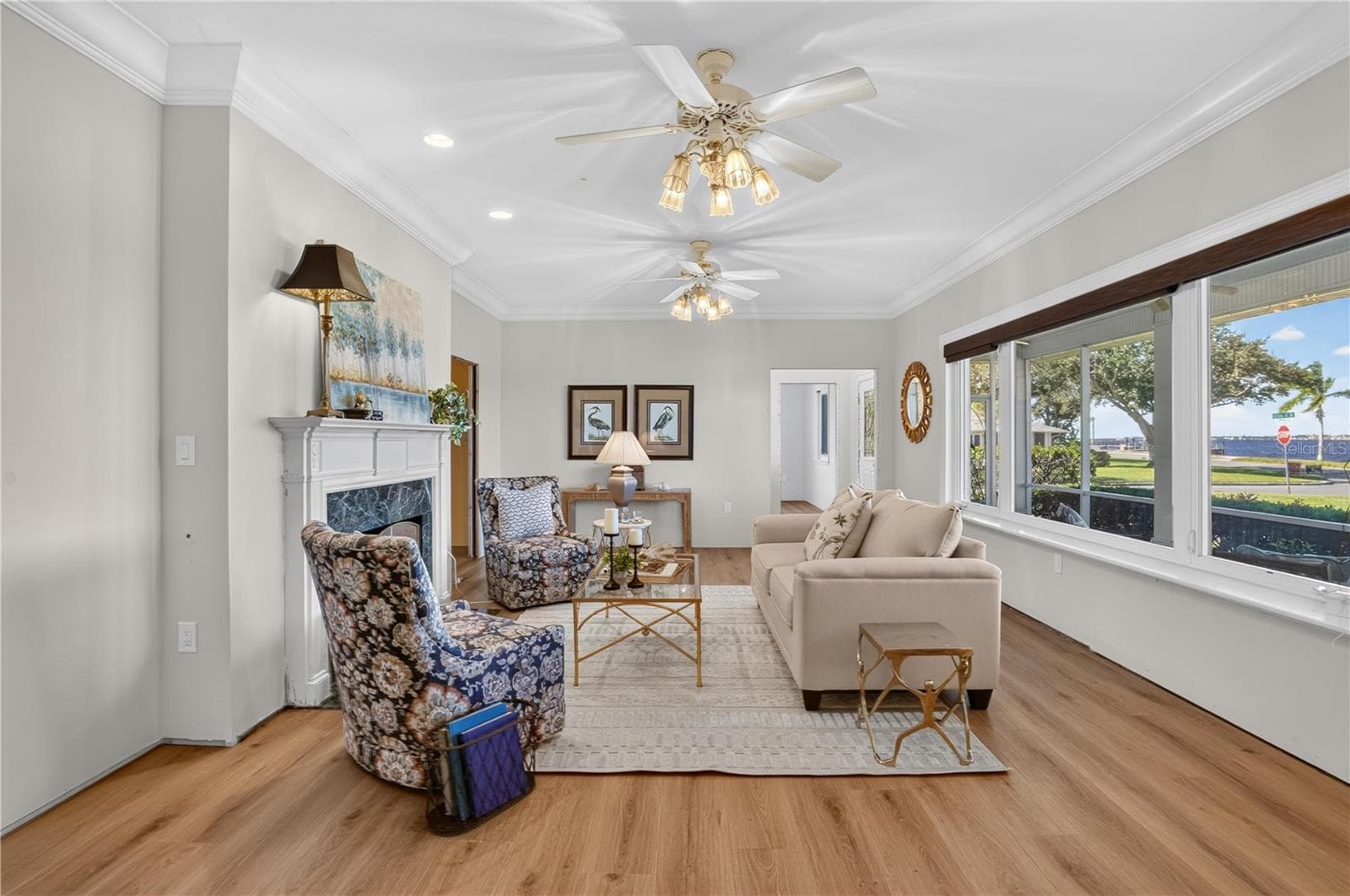 Single Family Residence at 2305 RIVERVIEW BLVD, BRADENTON, photo 13 of 37