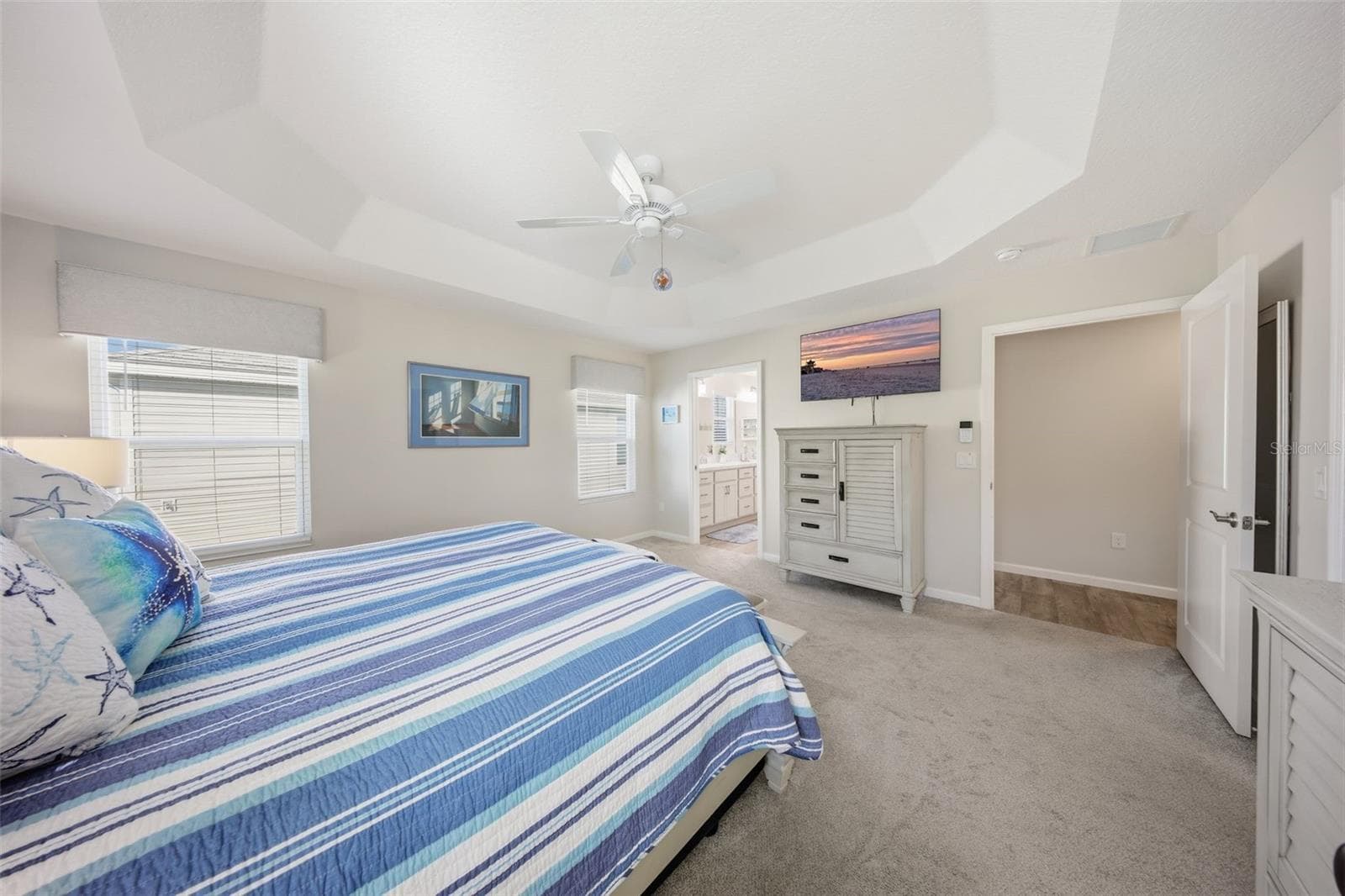 Primary - 1940 DEMPSEY LN, THE VILLAGES