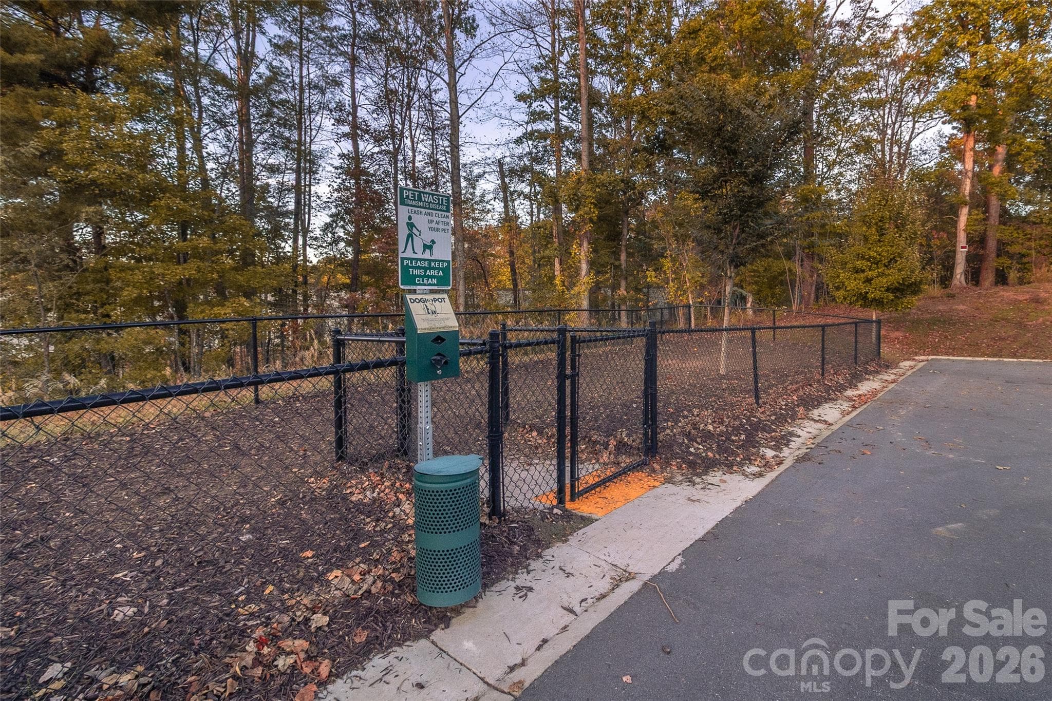 Dog park facilities at Aberdeen Place. - 34 Cain Hollow Way, Asheville
