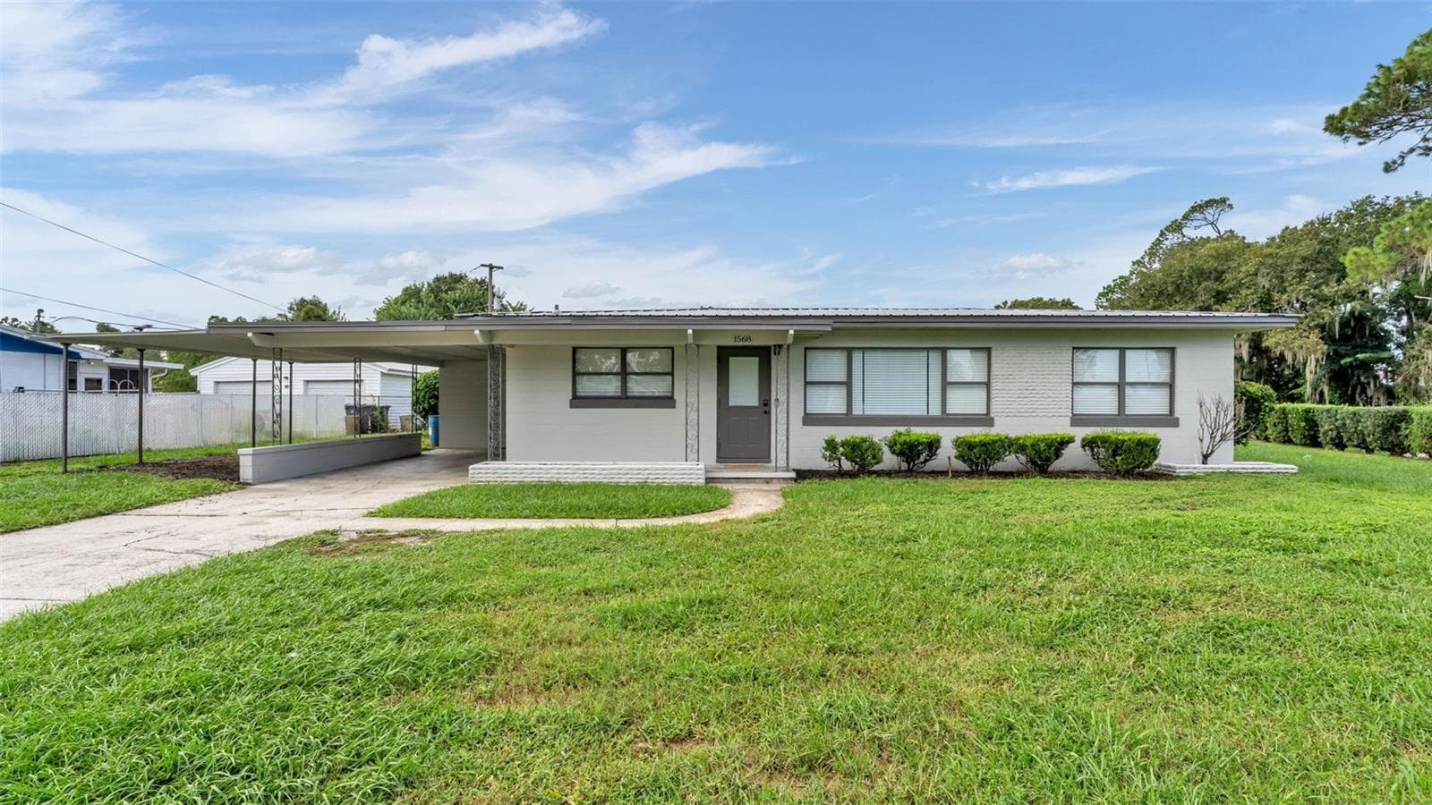 Single Family Residence at 1568 S LAKE SHIPP DR, WINTER HAVEN, photo 3 of 34