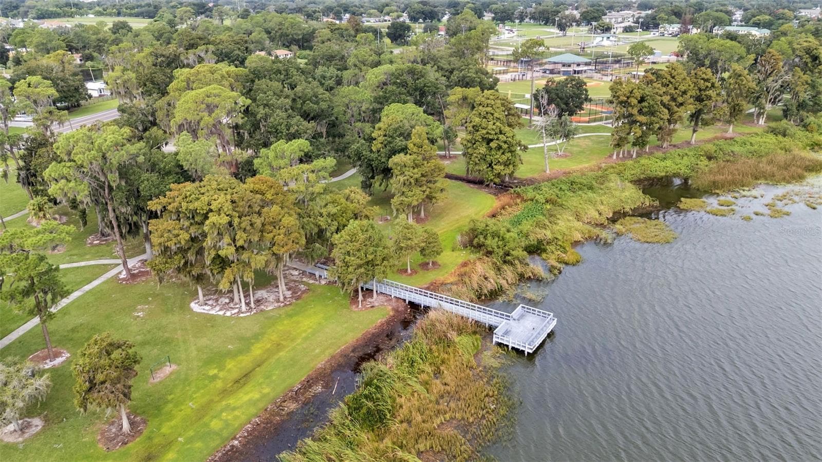 Single Family Residence at 1568 S LAKE SHIPP DR, WINTER HAVEN, photo 14 of 34