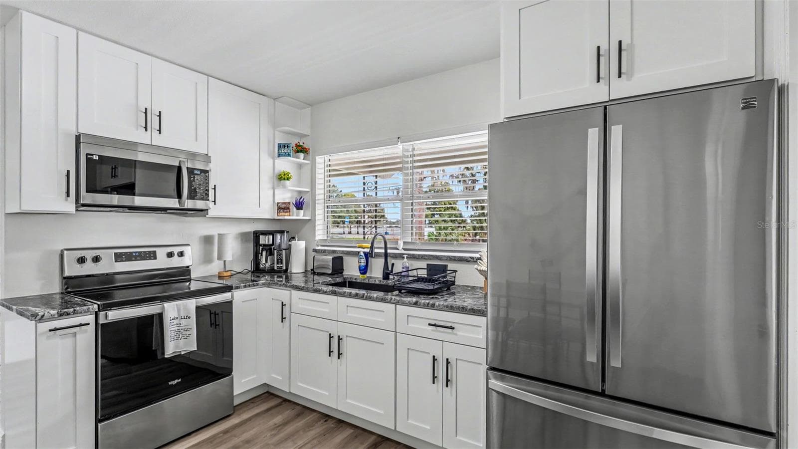 Single Family Residence at 1568 S LAKE SHIPP DR, WINTER HAVEN, photo 19 of 34