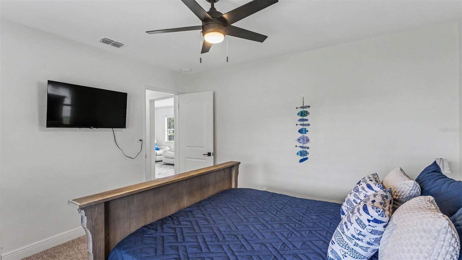 Single Family Residence at 1568 S LAKE SHIPP DR, WINTER HAVEN, photo 21 of 34