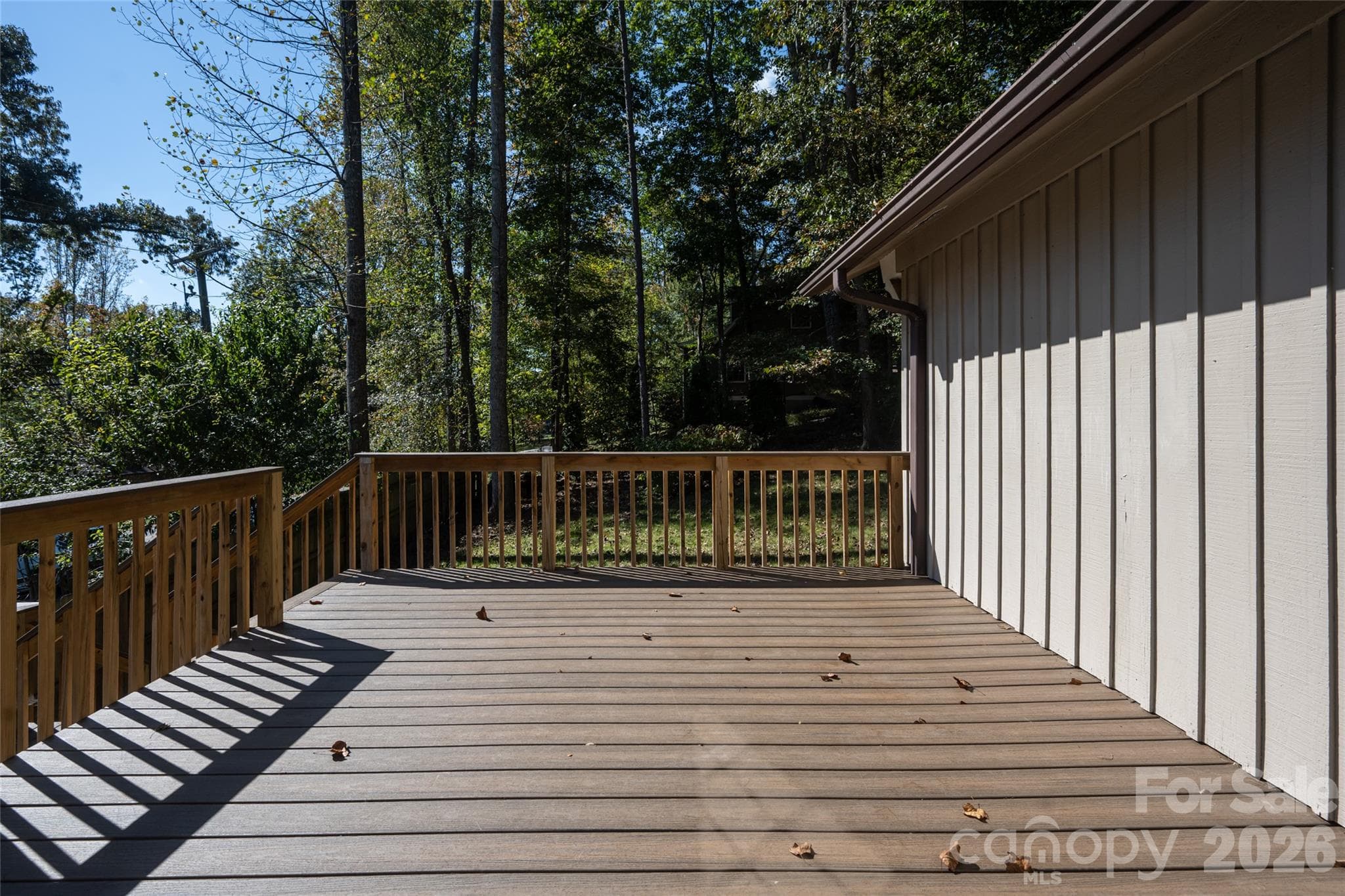 New deck off main level - 207 Beechwood Lakes Drive, Hendersonville