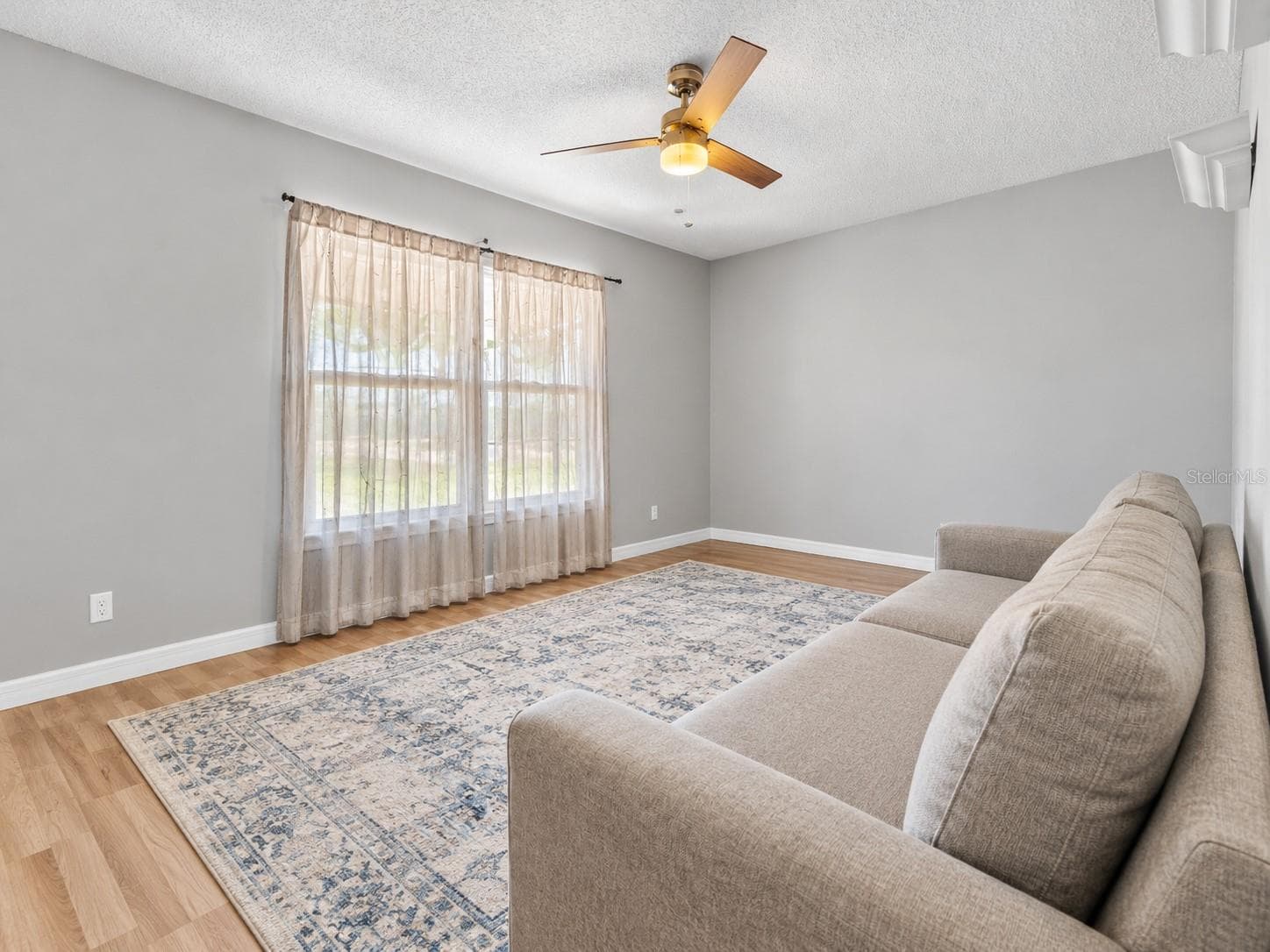 3rd bedroom/den with everything virtually removed - 2022 CRISTO RD, THE VILLAGES
