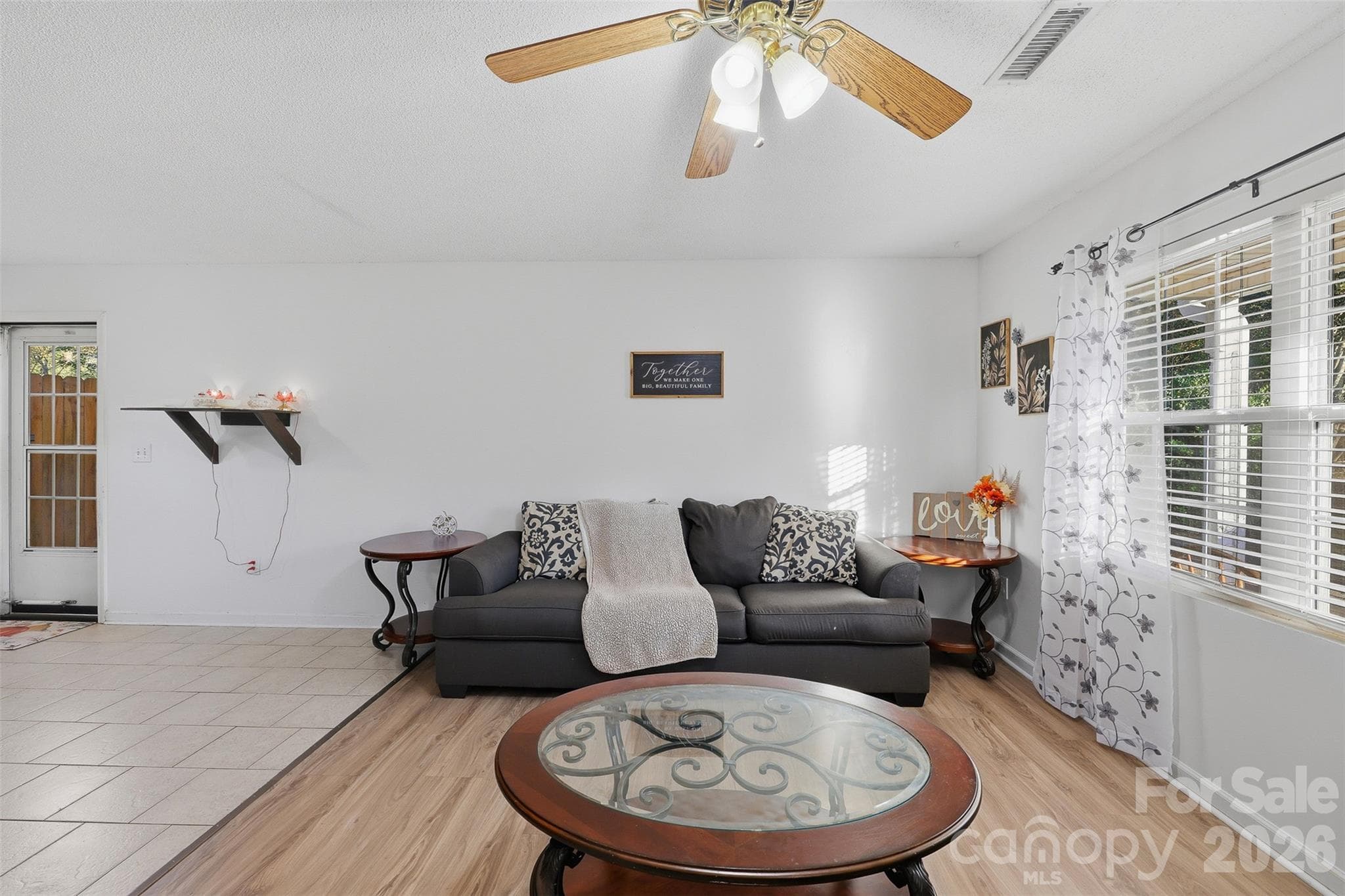 Single Family Residence at 3640 Glacier Run, Claremont, photo 6 of 38