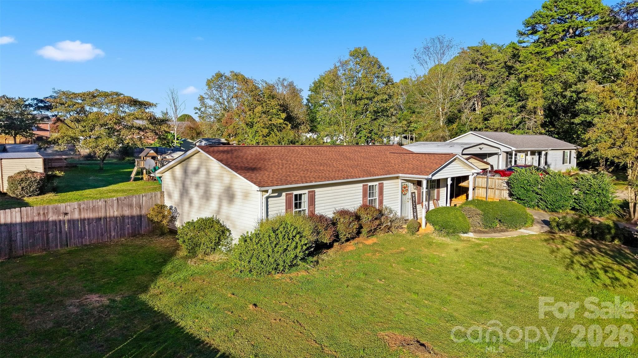 Single Family Residence at 3640 Glacier Run, Claremont, photo 22 of 38