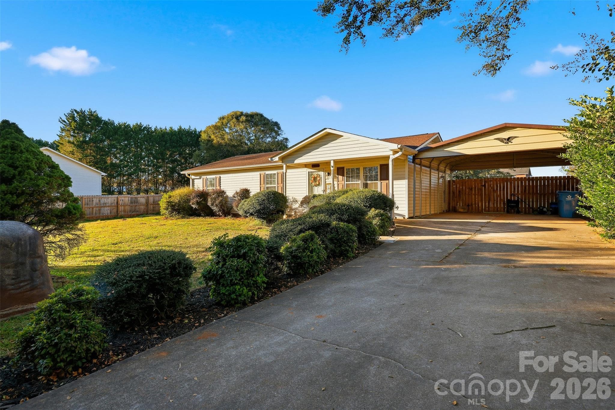 Single Family Residence at 3640 Glacier Run, Claremont, photo 23 of 38
