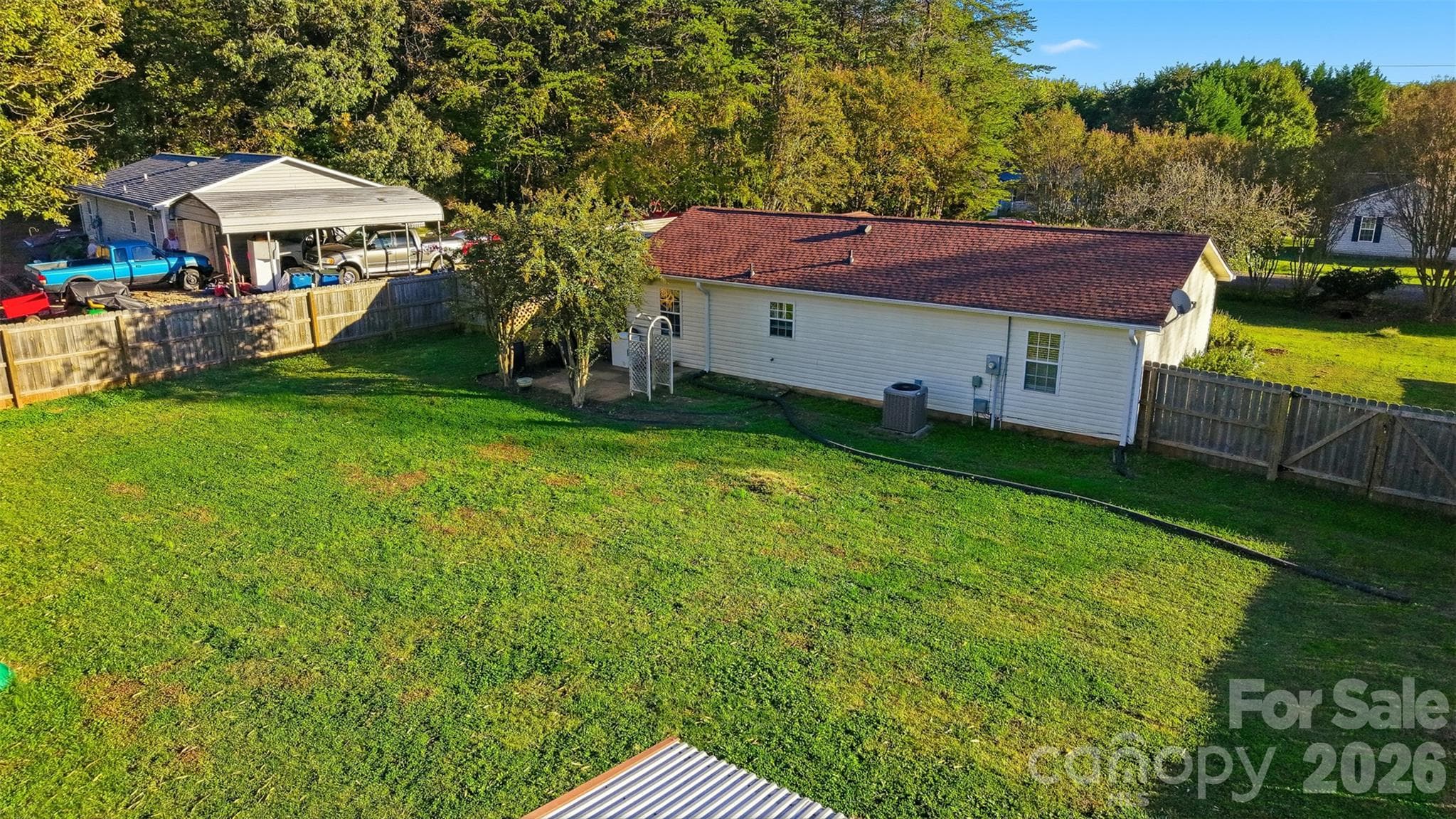 Single Family Residence at 3640 Glacier Run, Claremont, photo 27 of 38