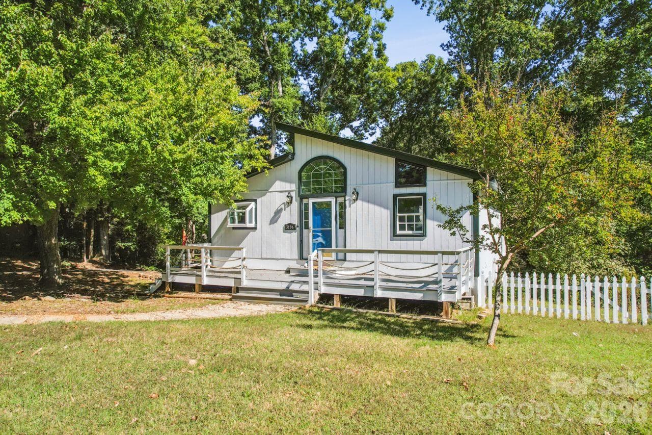 Front Exterior - 3106 Point Clear Drive, Tega Cay