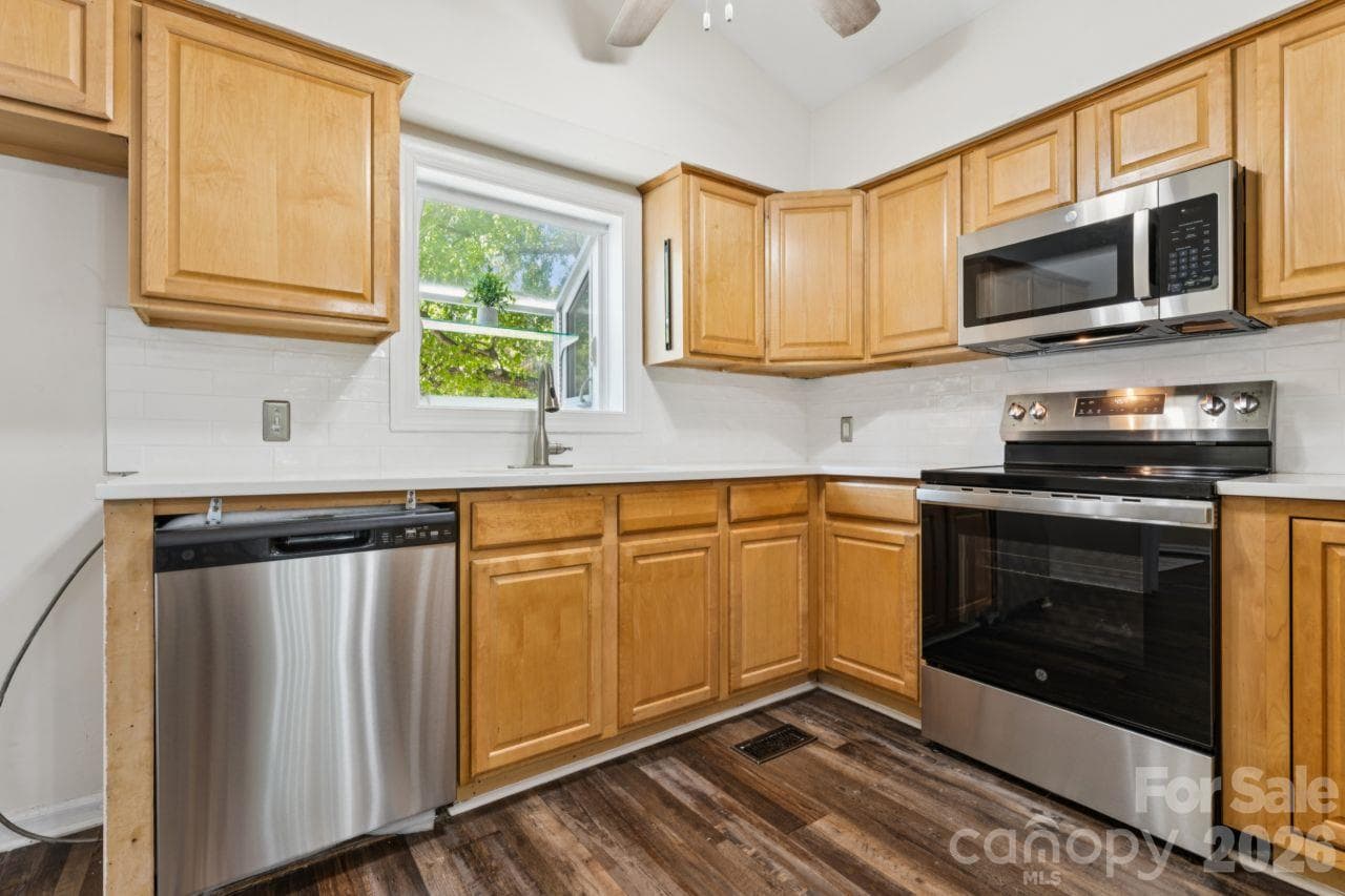 Kitchen - 3106 Point Clear Drive, Tega Cay