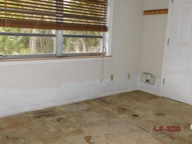 Single Family Residence at 155 S OXFORD DR, ENGLEWOOD, photo 6 of 12