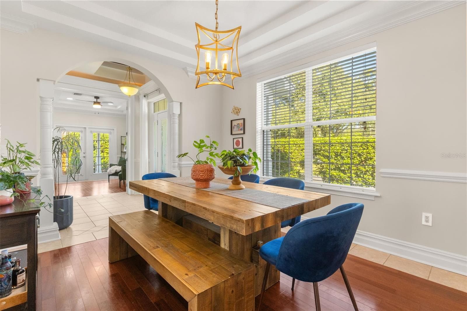 Designated private dinning space. - 947 N SHINE AVE, ORLANDO