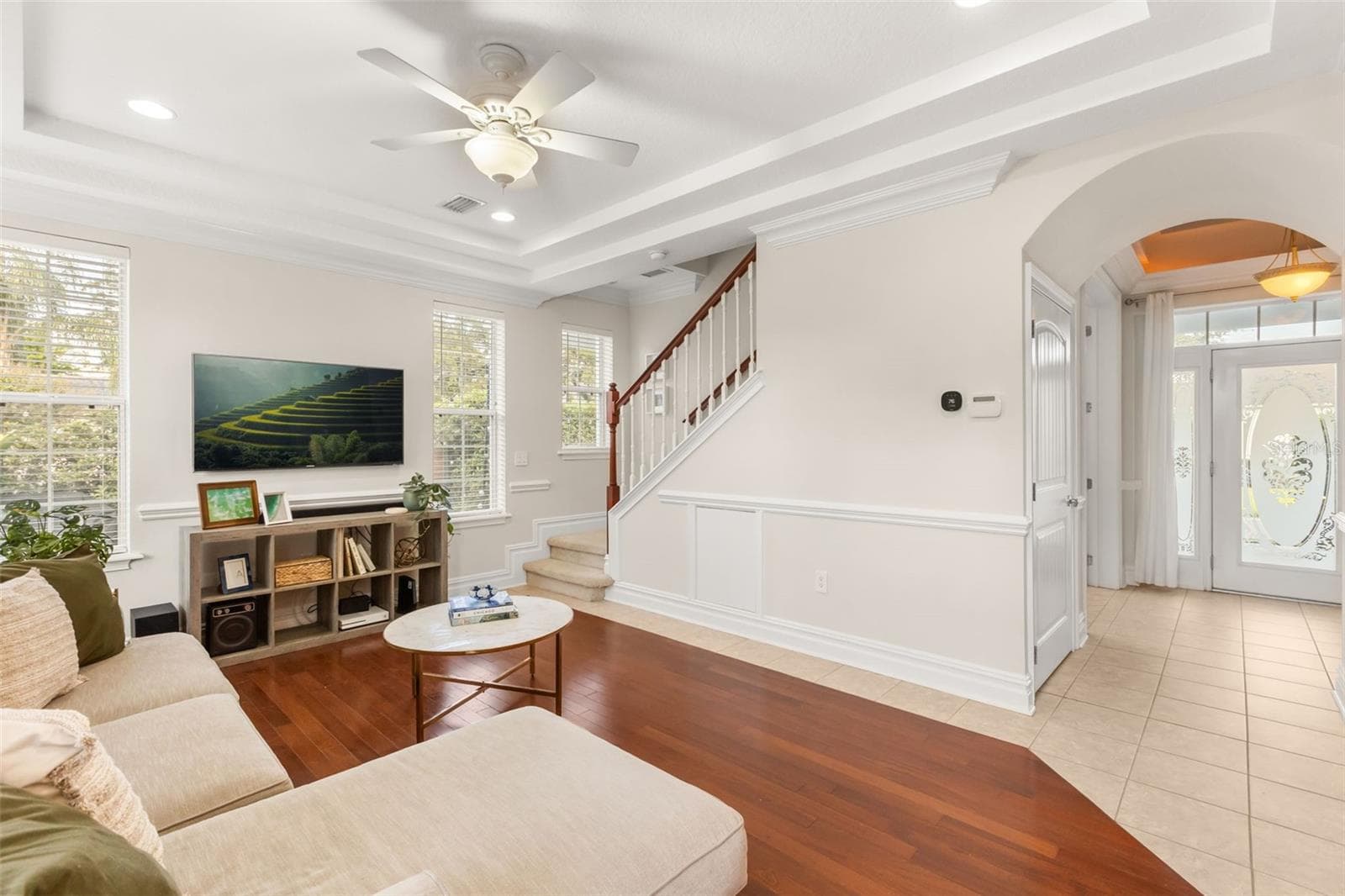 Single Family Residence at 947 N SHINE AVE, ORLANDO, photo 9 of 32
