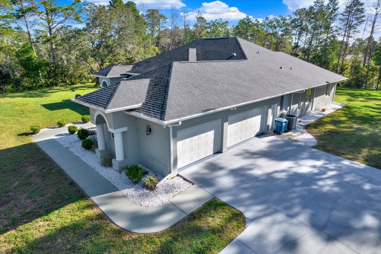 Single Family Residence at 9472 WHISPER RIDGE TRL, WEEKI WACHEE, photo 2 of 53