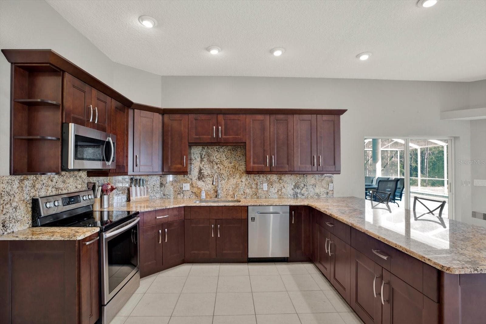 Single Family Residence at 9472 WHISPER RIDGE TRL, WEEKI WACHEE, photo 19 of 53