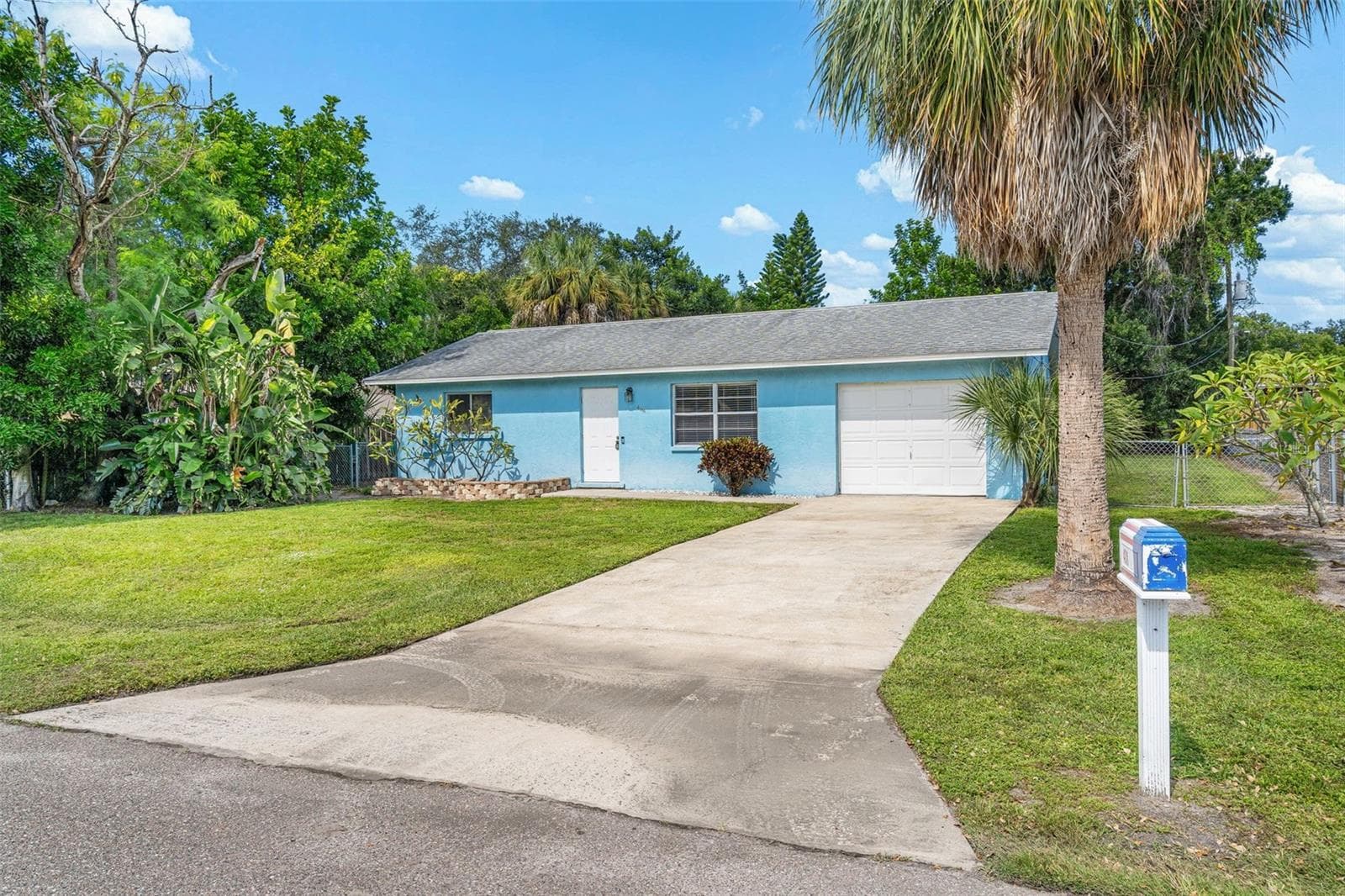 Single Family Residence at 408 40TH ST E, PALMETTO, photo 2 of 24