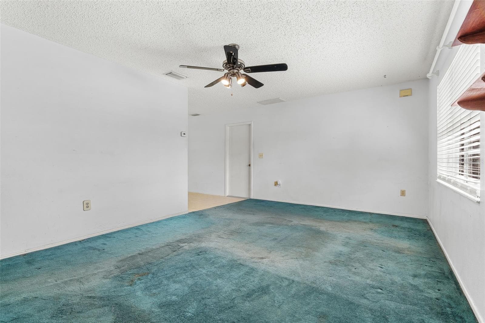 Single Family Residence at 408 40TH ST E, PALMETTO, photo 8 of 24