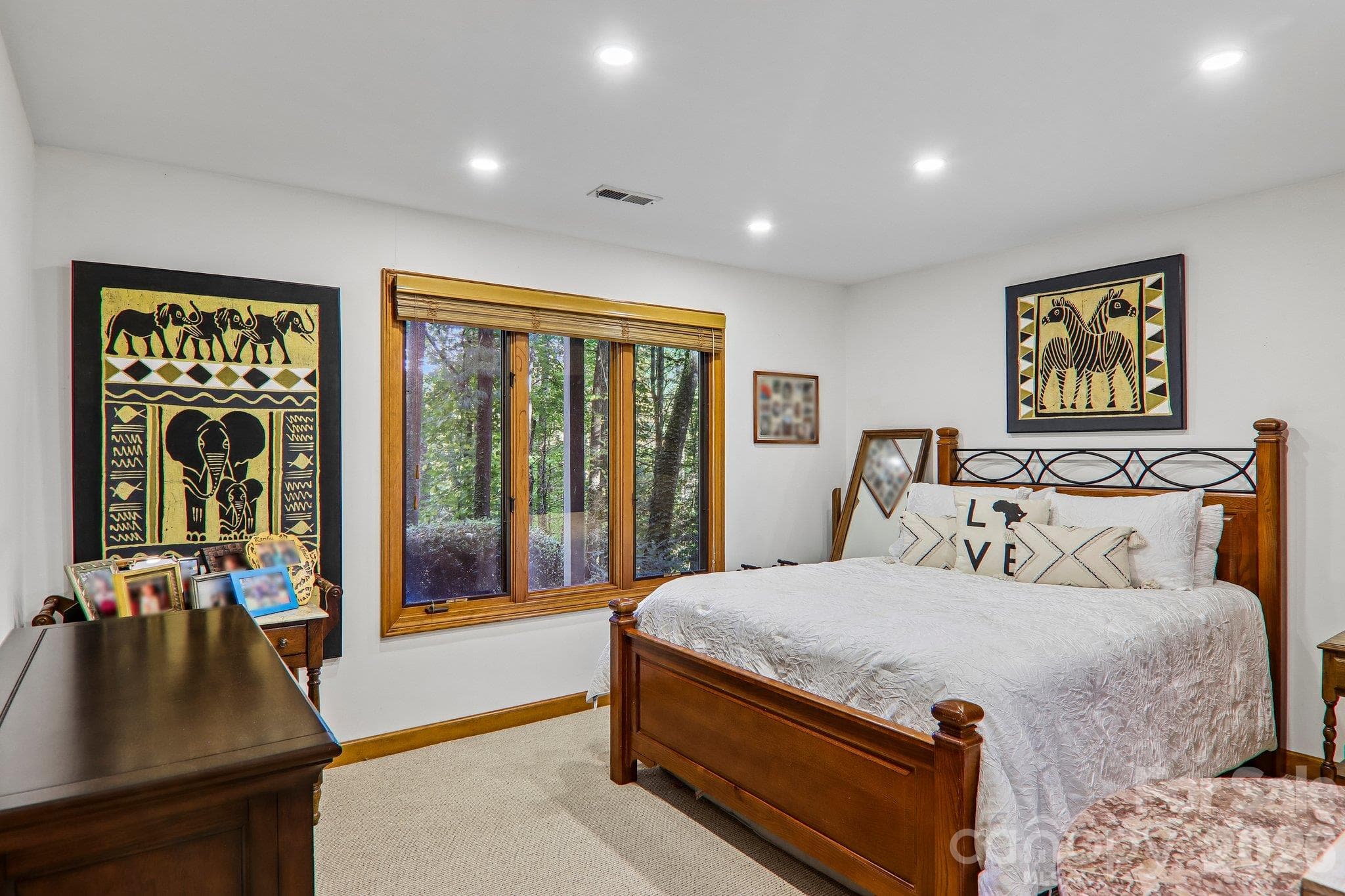 Guest bedroom lower level - 212 Pheasant Run, Hendersonville