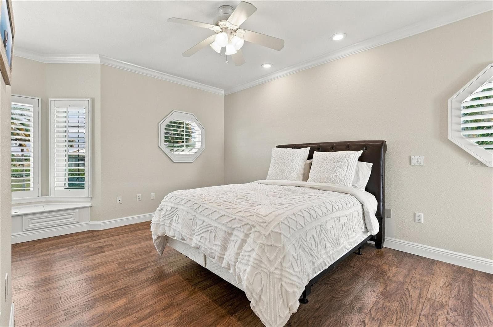 Single Family Residence at 9781 EAGLE PRESERVE DR, ENGLEWOOD, photo 25 of 58