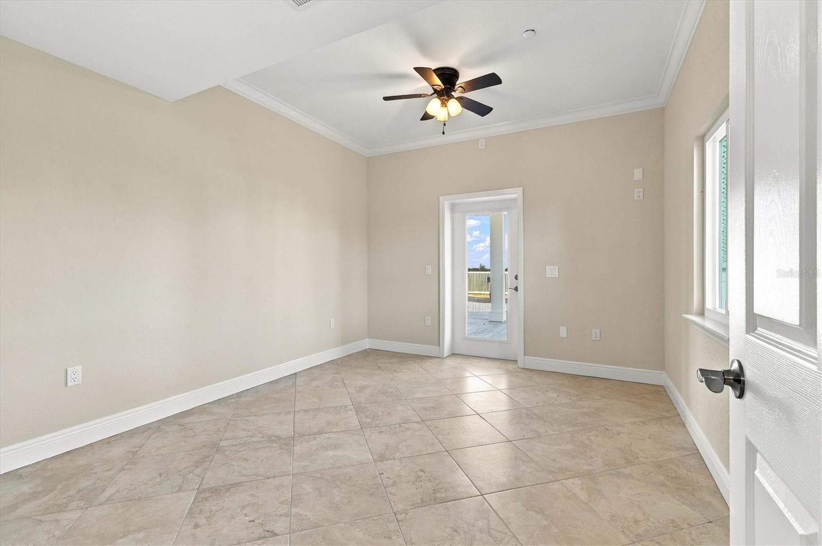 Single Family Residence at 9781 EAGLE PRESERVE DR, ENGLEWOOD, photo 35 of 58