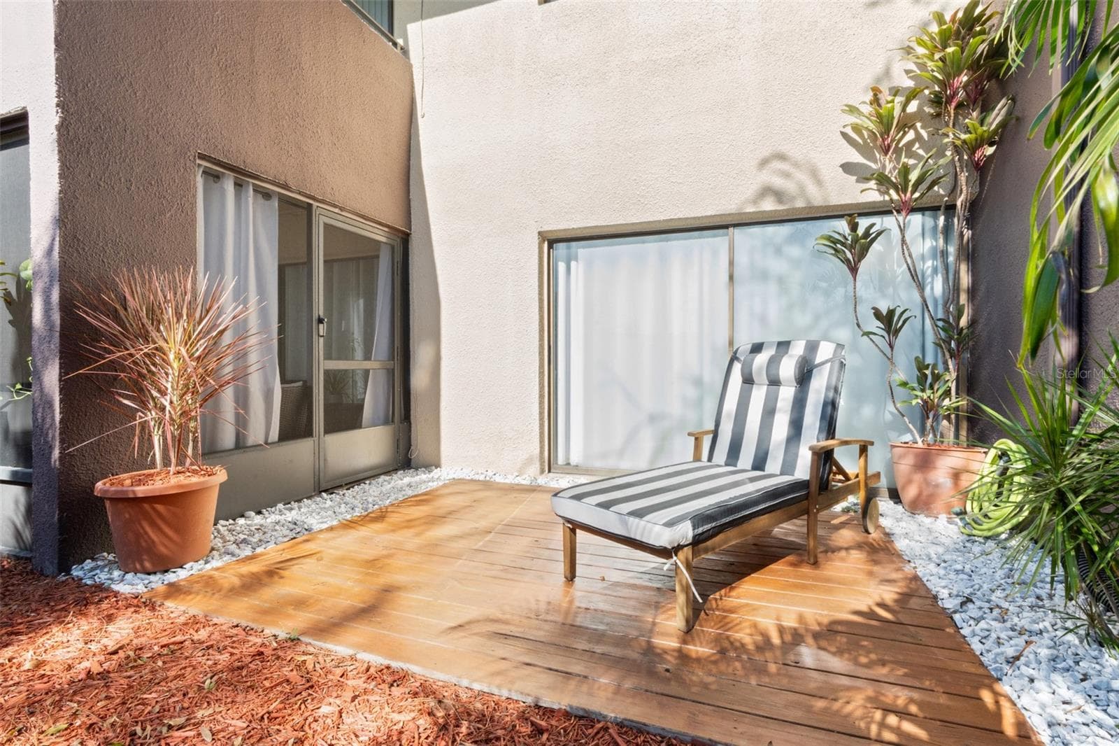 Condominium at 860 S VILLAGE DR N #105, ST PETERSBURG, photo 16 of 46