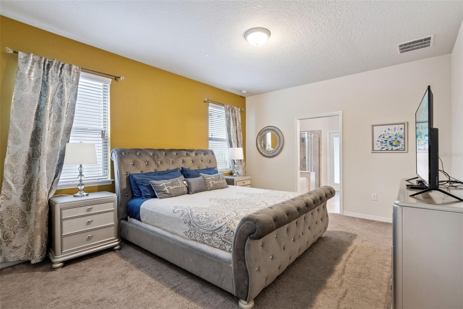Single Family Residence at 8849 CORCOVADO DR, KISSIMMEE, photo 12 of 56