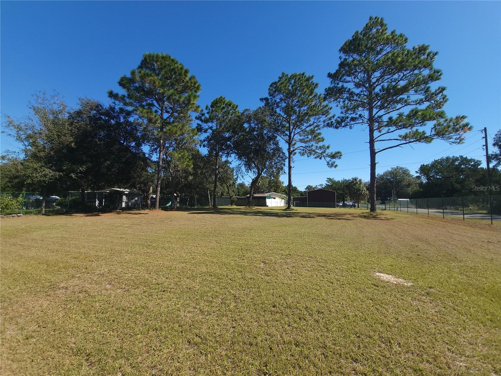 Extra Backlot - 5600 S GLENN ACRES TER, HOMOSASSA