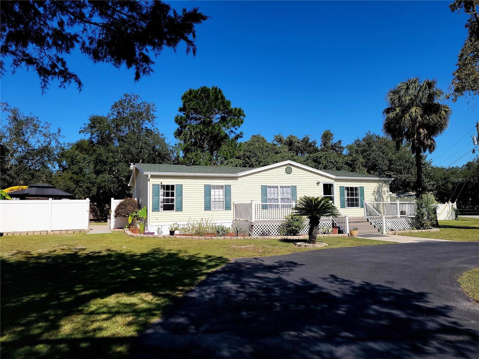 Manufactured Home at 5600 S GLENN ACRES TER, HOMOSASSA, photo 49 of 54