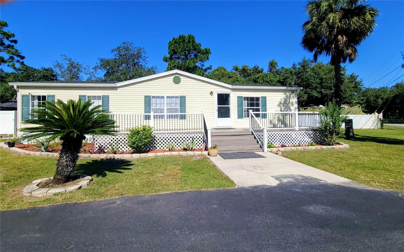 Manufactured Home at 5600 S GLENN ACRES TER, HOMOSASSA, photo 51 of 54