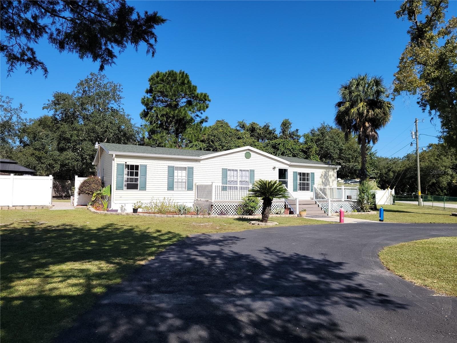 Manufactured Home at 5600 S GLENN ACRES TER, HOMOSASSA, photo 53 of 54