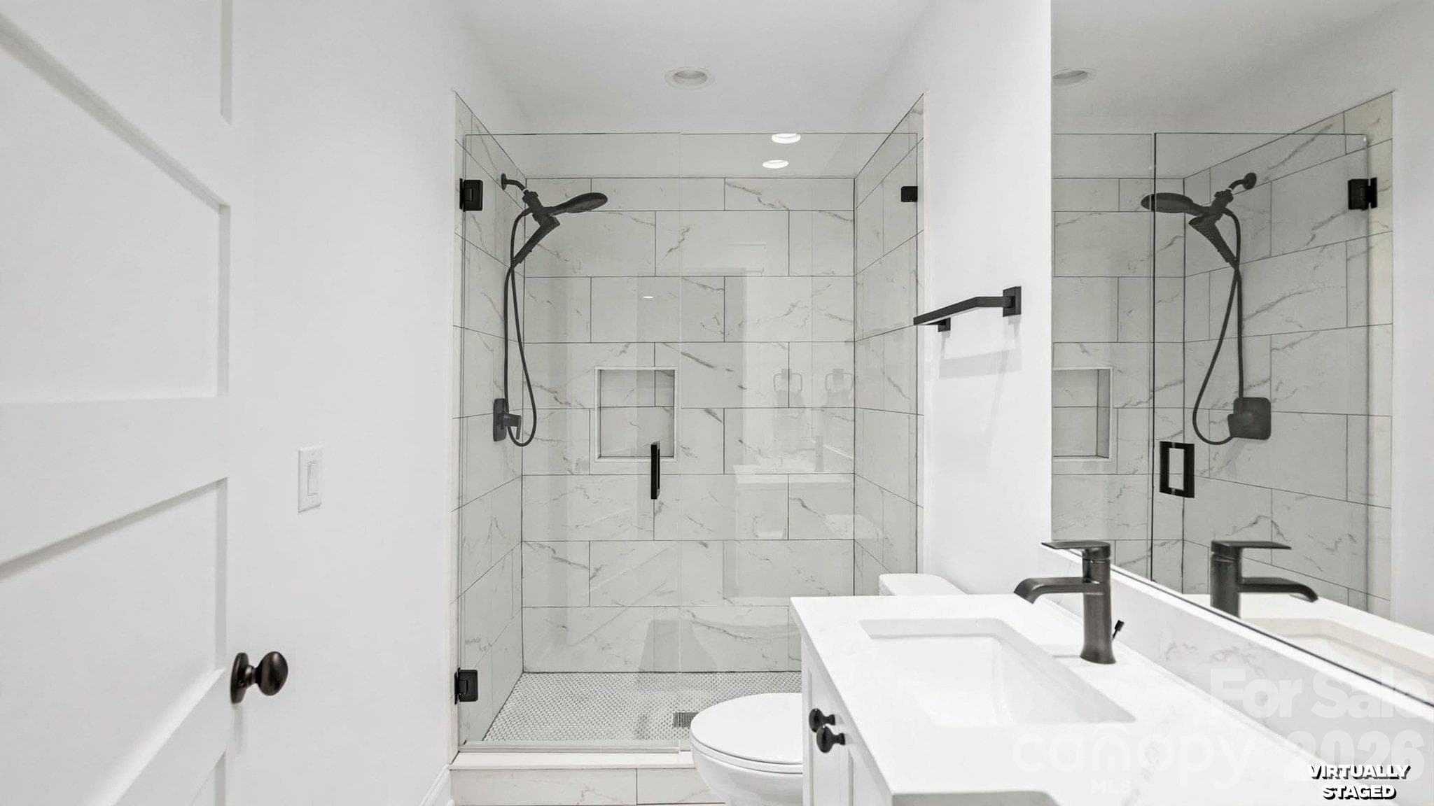 Jack and Jill Bath off Bonus and bedroom - 10110 Whispering Falls Avenue - Plantation Falls Estates, Mint Hill - 10110 Whispering Falls Avenue, Charlotte