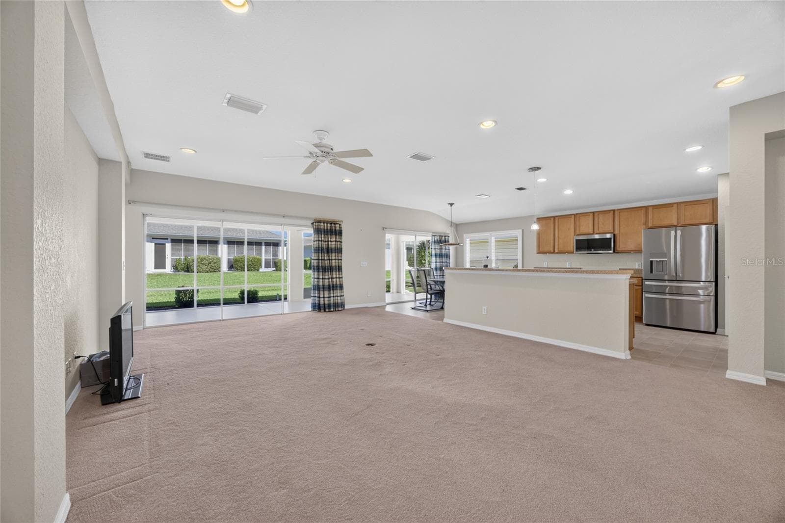 Single Family Residence at 13417 SE 86TH CIR, SUMMERFIELD, photo 15 of 64