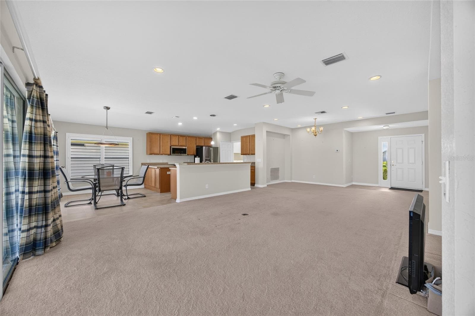 Single Family Residence at 13417 SE 86TH CIR, SUMMERFIELD, photo 16 of 64