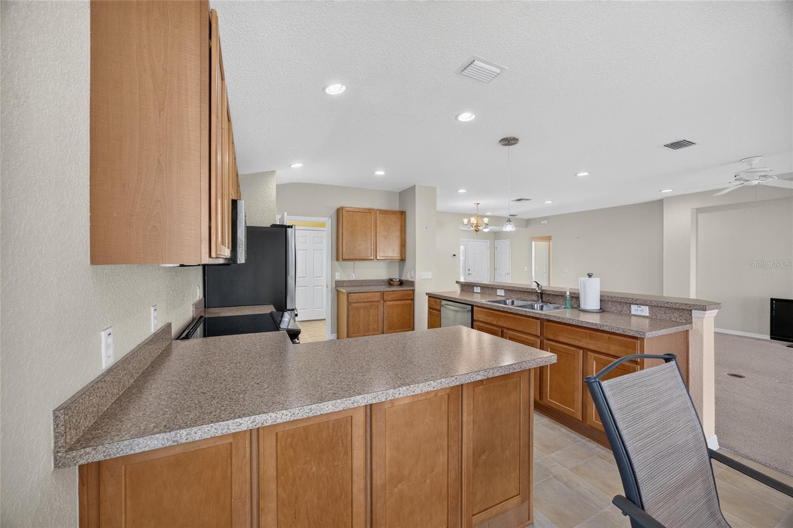 Single Family Residence at 13417 SE 86TH CIR, SUMMERFIELD, photo 19 of 64