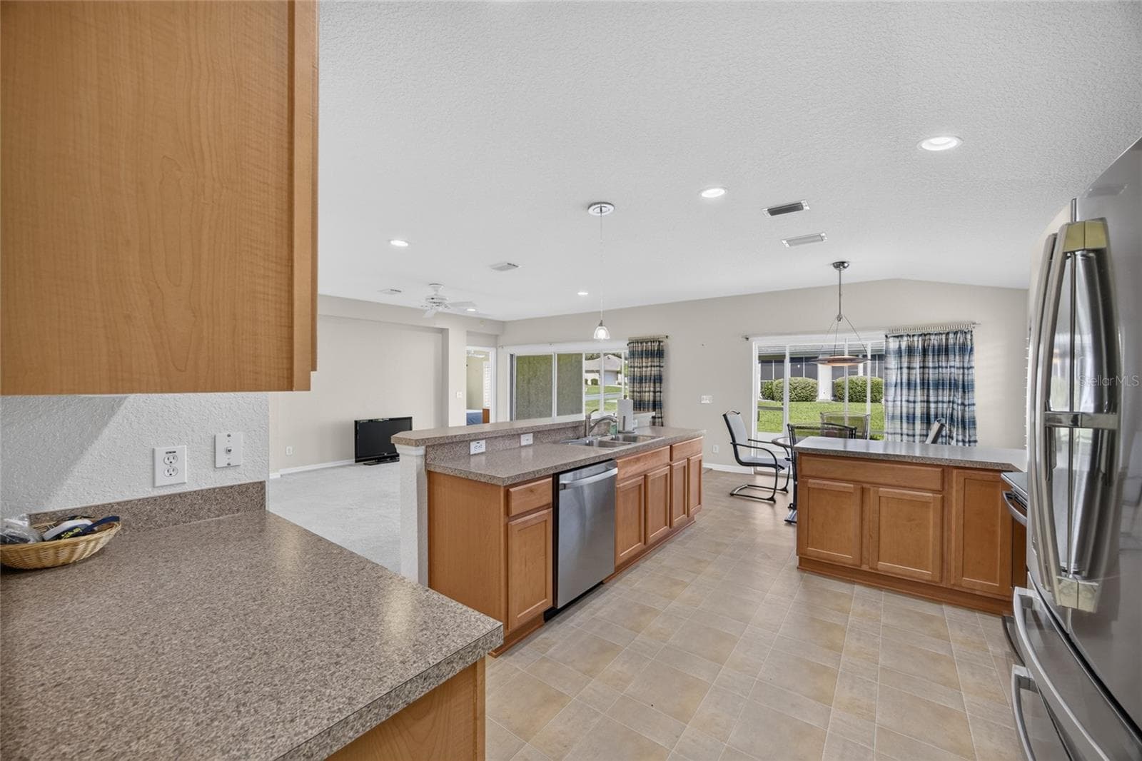 Single Family Residence at 13417 SE 86TH CIR, SUMMERFIELD, photo 20 of 64
