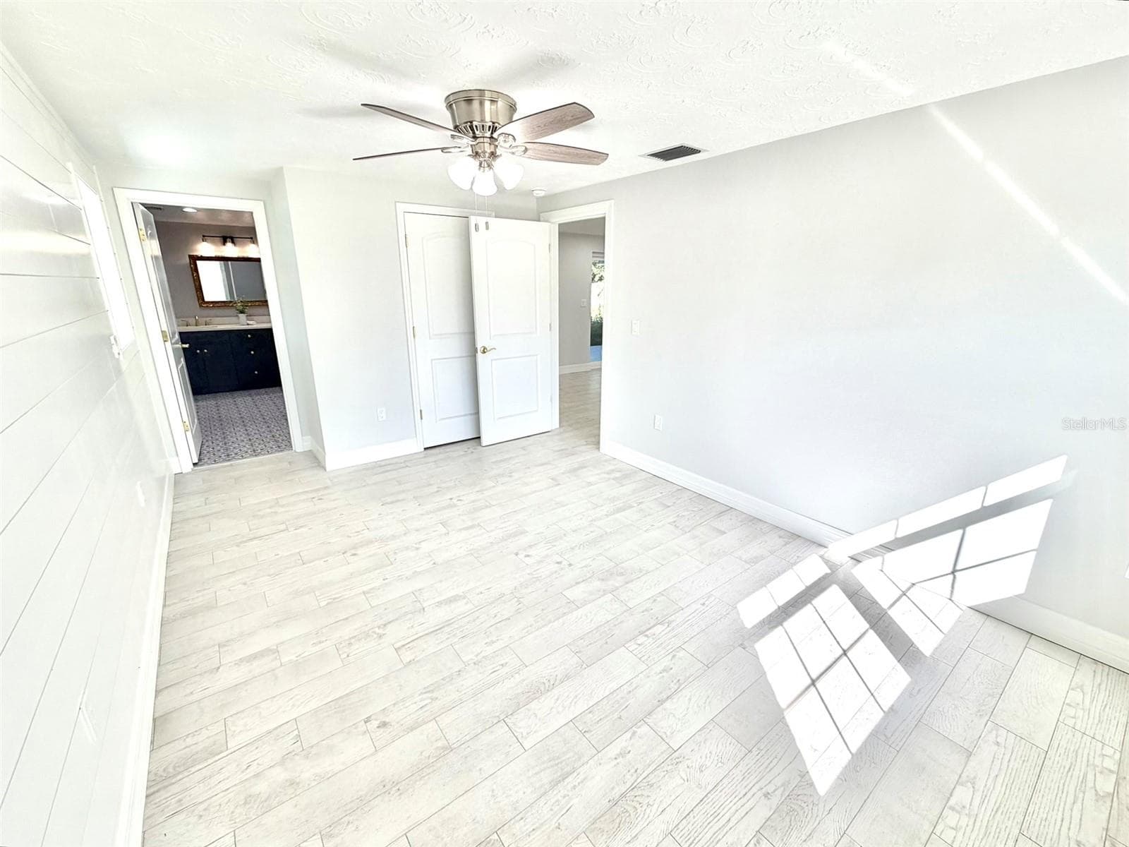 Morning Light in the Primary Suite - 336 SHADDOCK ST, TARPON SPRINGS