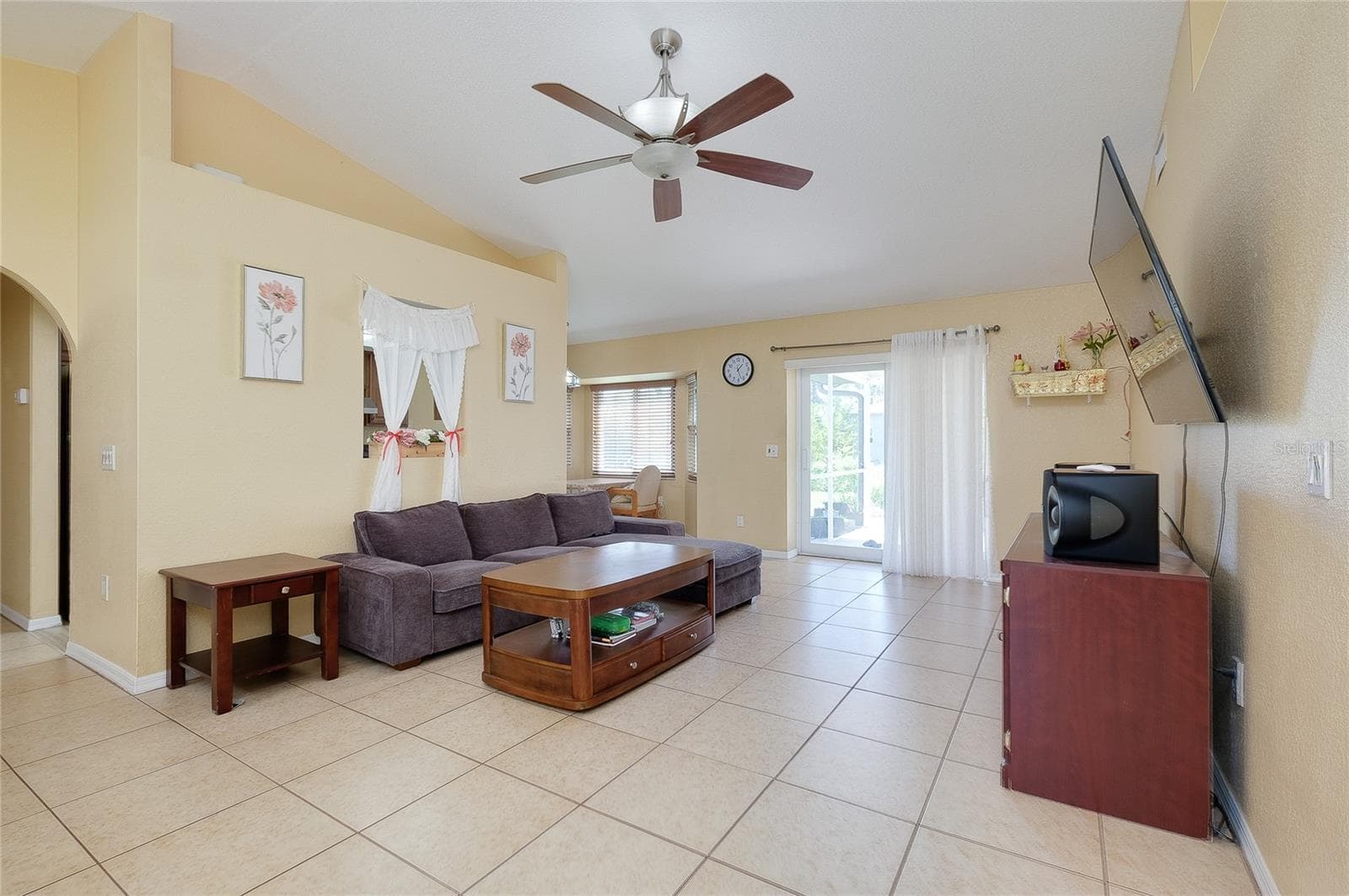 Single Family Residence at 2731 W PRICE BLVD, NORTH PORT, photo 5 of 32