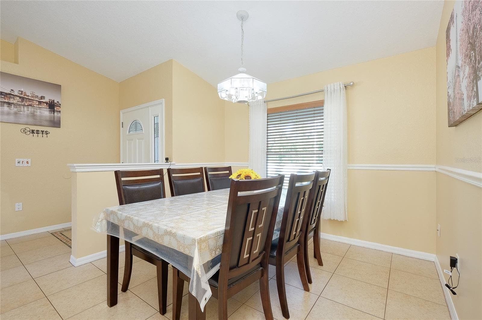 Single Family Residence at 2731 W PRICE BLVD, NORTH PORT, photo 11 of 32