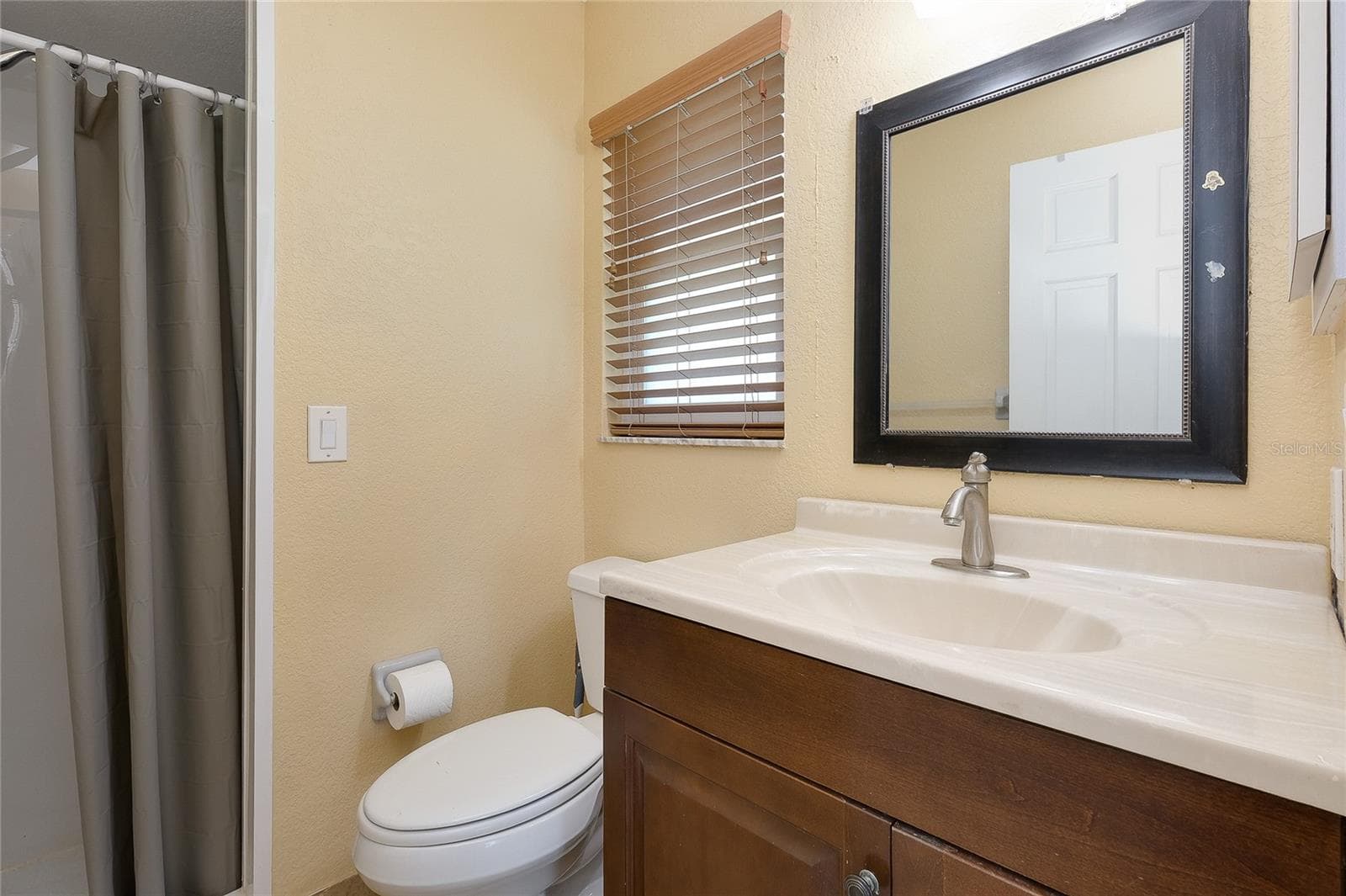 Single Family Residence at 2731 W PRICE BLVD, NORTH PORT, photo 26 of 32
