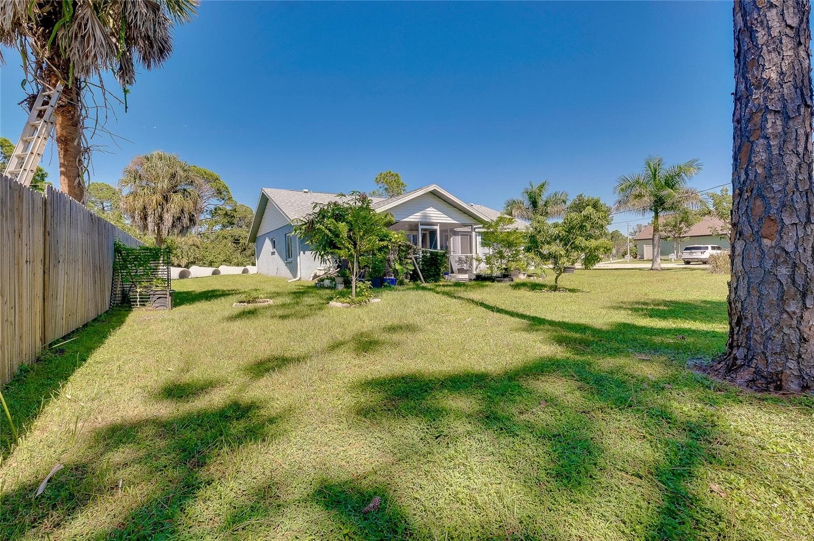 Single Family Residence at 2731 W PRICE BLVD, NORTH PORT, photo 29 of 32