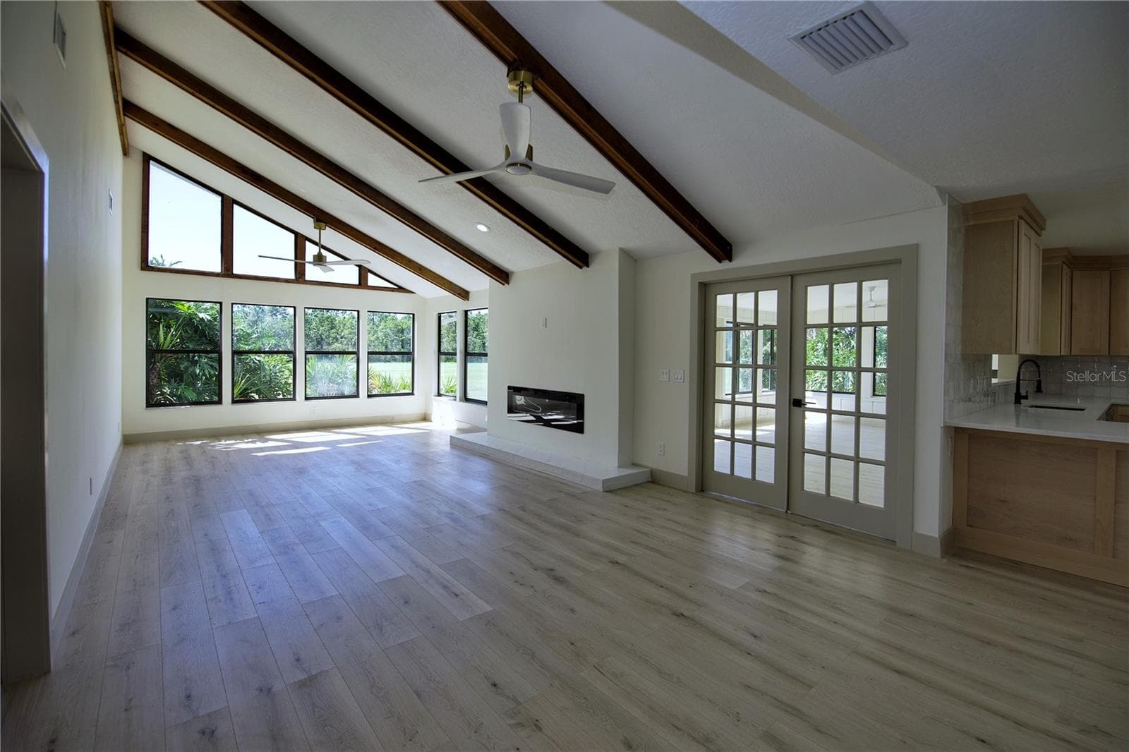 Single Family Residence at 1074 CLUB HOUSE BLVD, NEW SMYRNA BEACH, photo 16 of 59