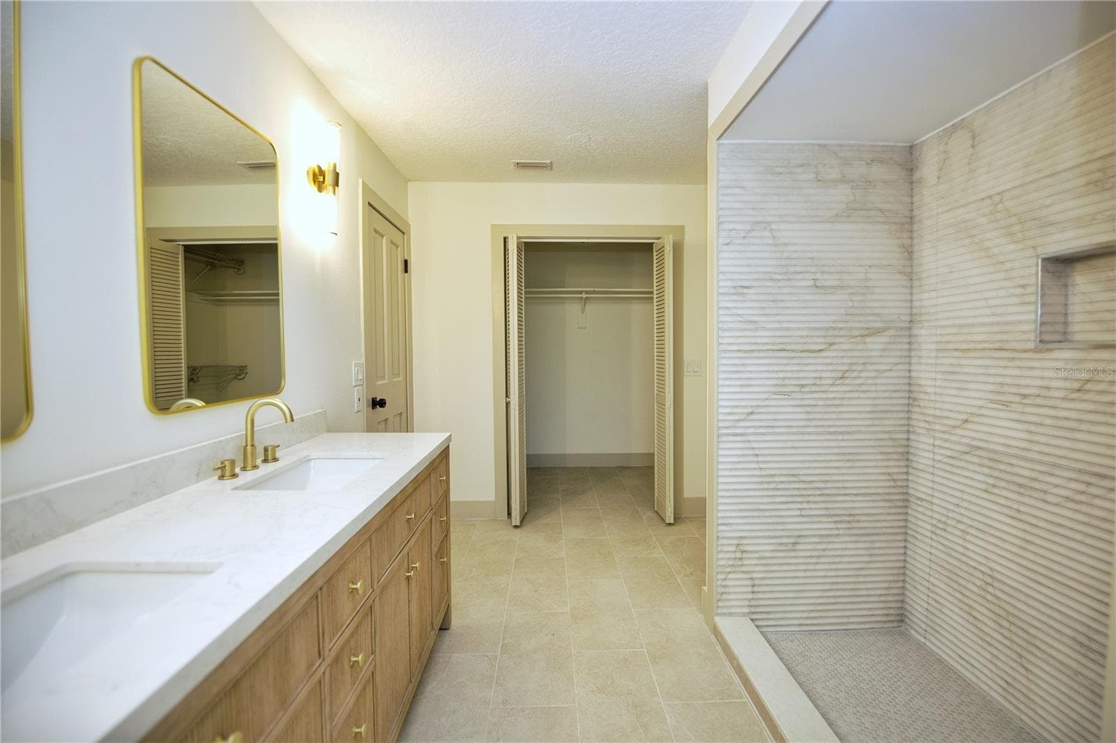 Single Family Residence at 1074 CLUB HOUSE BLVD, NEW SMYRNA BEACH, photo 26 of 59