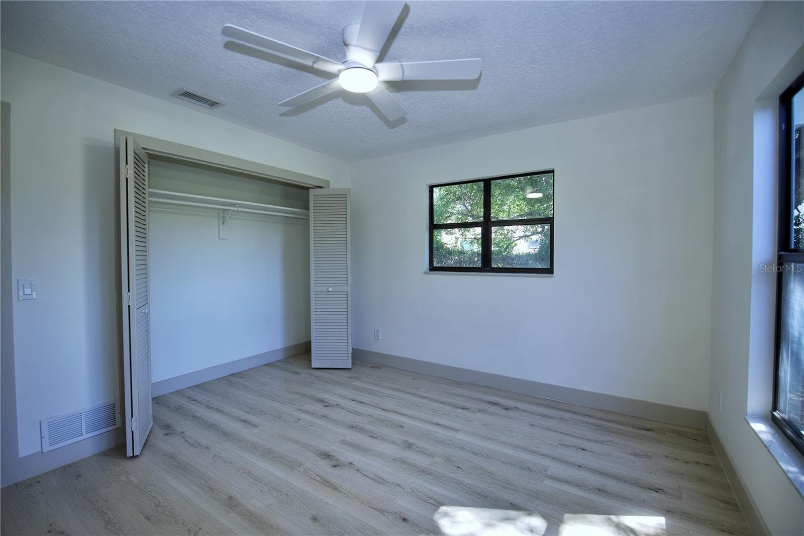 Single Family Residence at 1074 CLUB HOUSE BLVD, NEW SMYRNA BEACH, photo 33 of 59